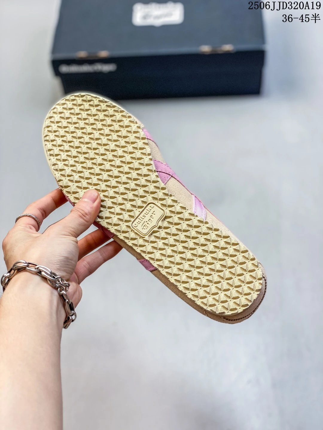 Asics Onitsuka Tiger Sneakers Beige Pink - Gallery Image 5 - Detailed View