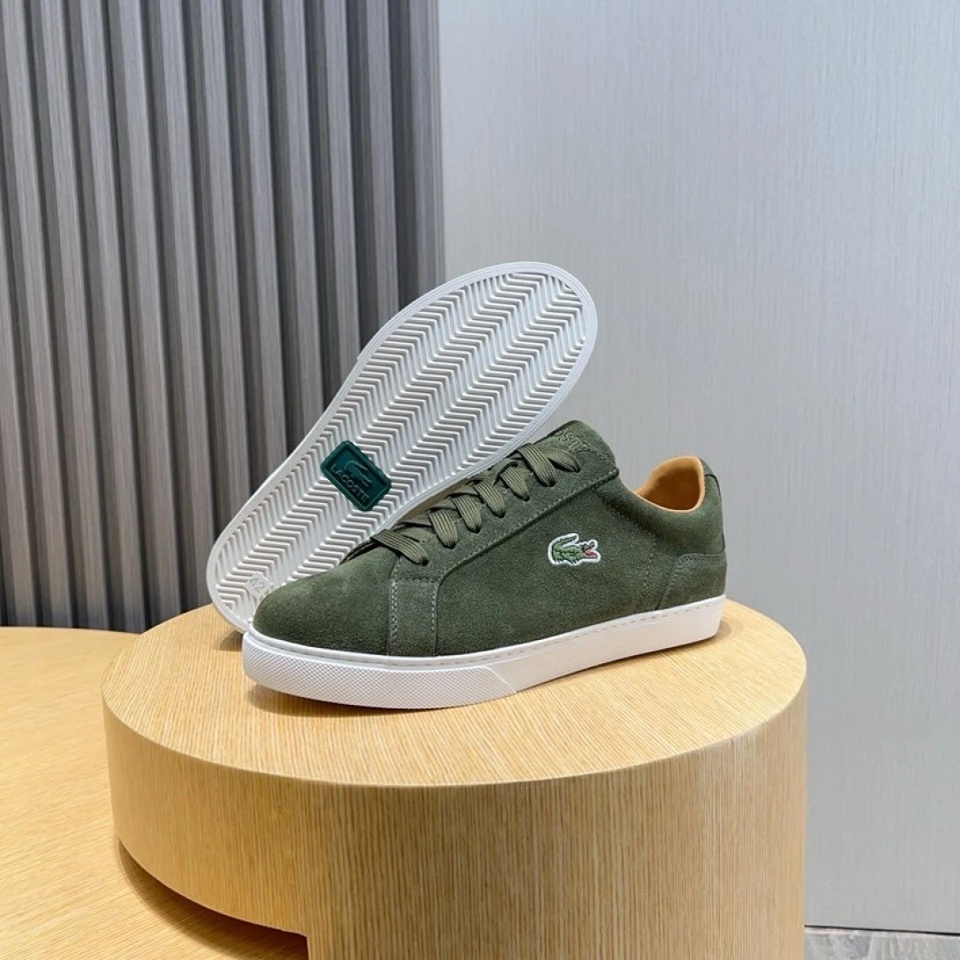 Lacoste Classic Green Sneakers - Gallery Image 8 - Detailed View