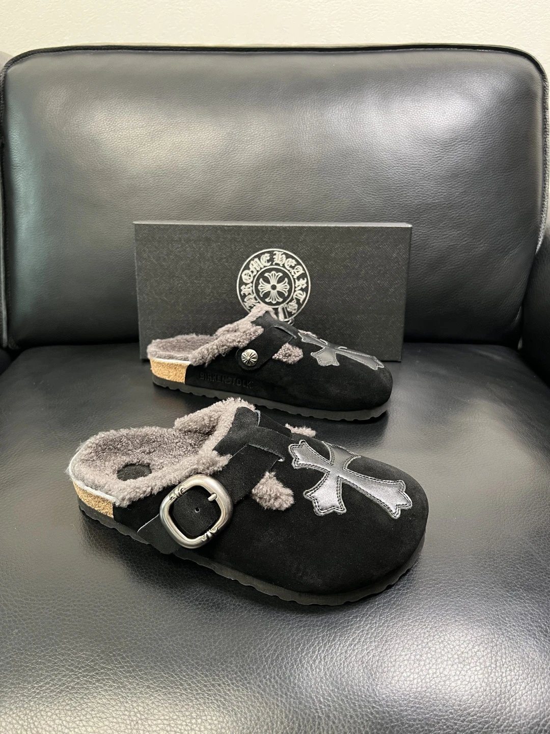 Luxury Suede Shearling Mules Obsidian Black - Gallery Image 1 - Detailed View