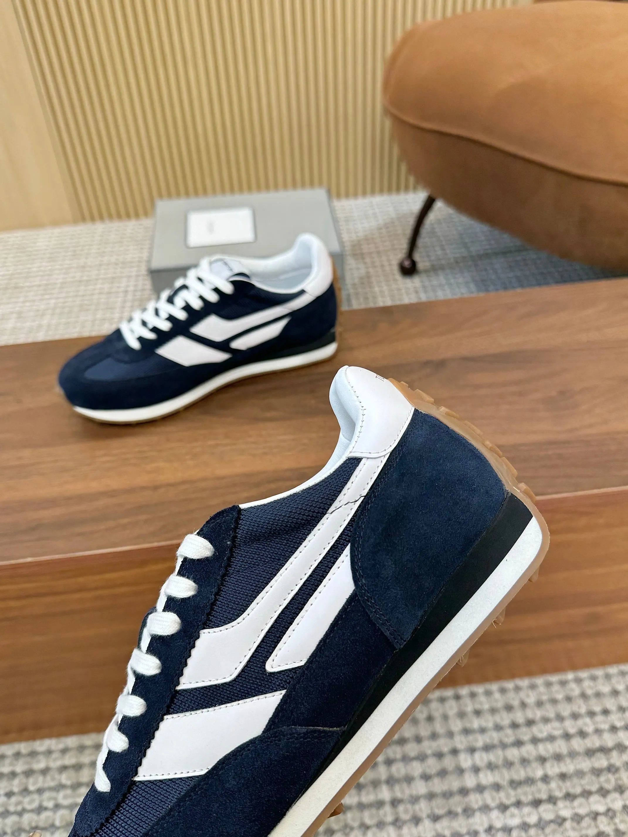 Retro Suede Mesh Sneakers Midnight Navy - Gallery Image 9 - Detailed View