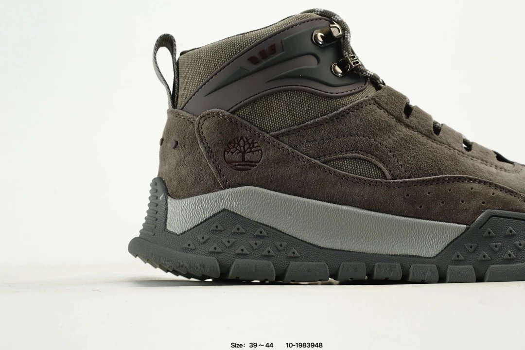 Mid-Top Suede Boots Charcoal Gray - Gallery Image 3 - Detailed View