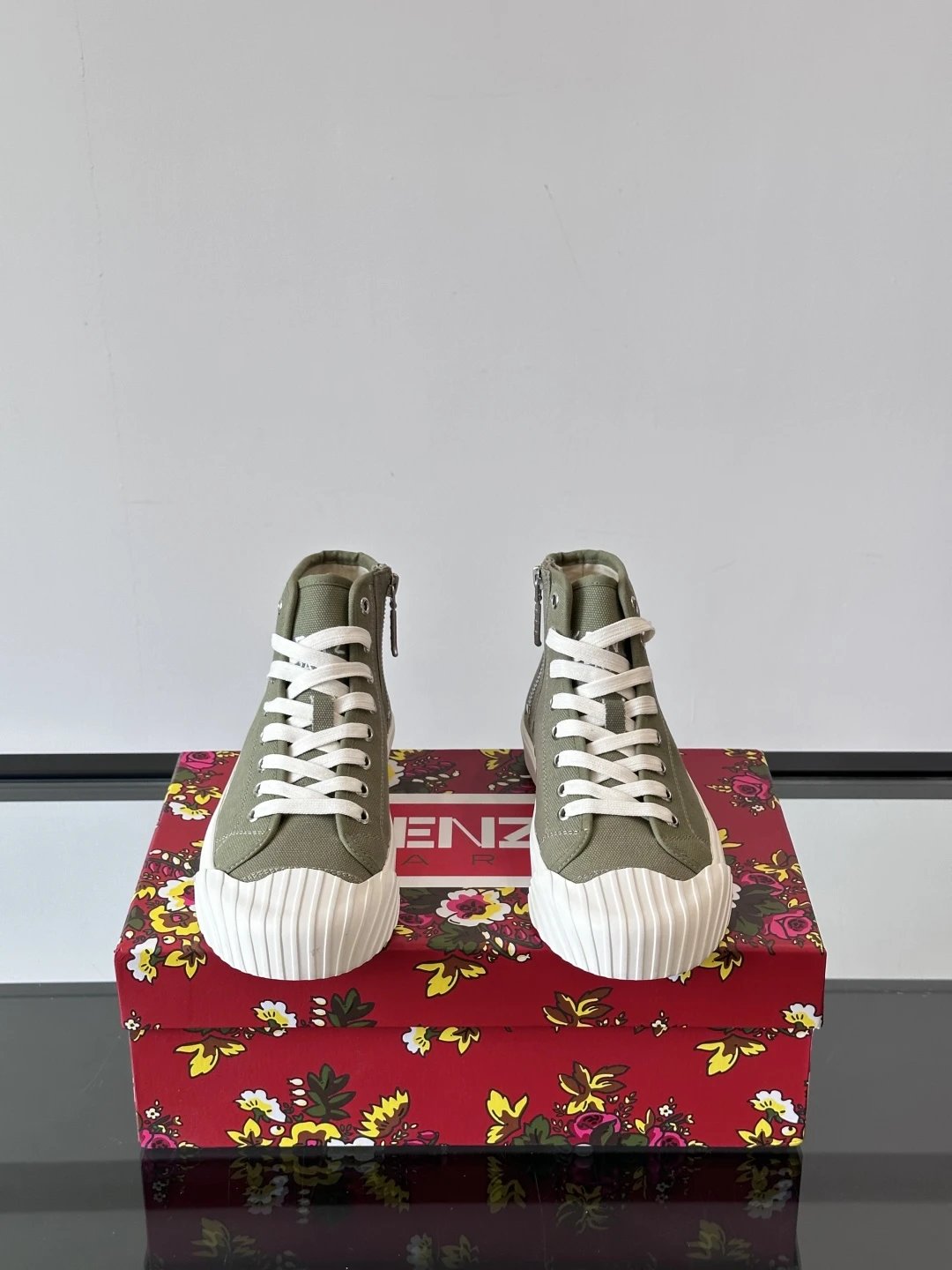 Kenzo Canvas High Sneakers Olive Green - Gallery Image 3 - Detailed View