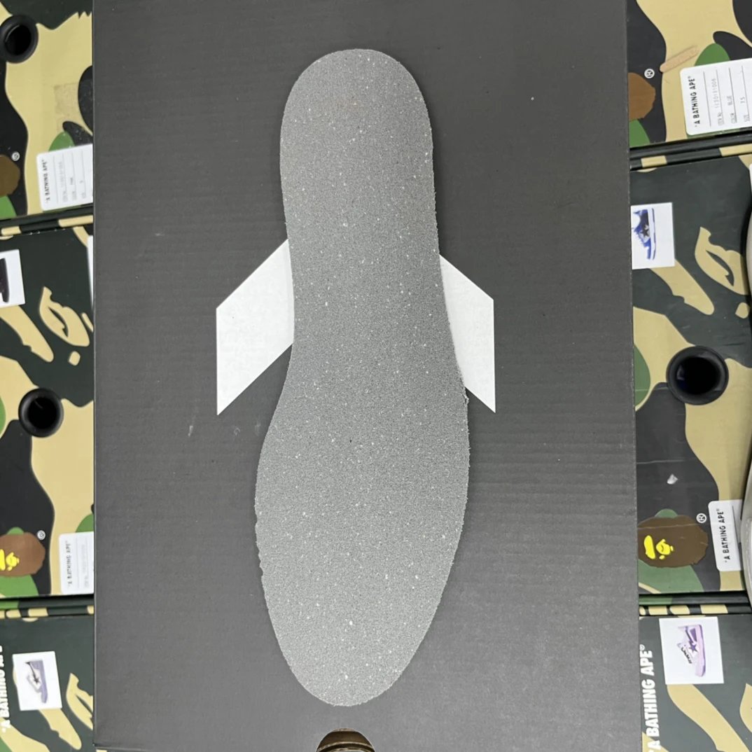 Low Top Canvas Sneakers Creamy Sea Salt - Gallery Image 12 - Detailed View