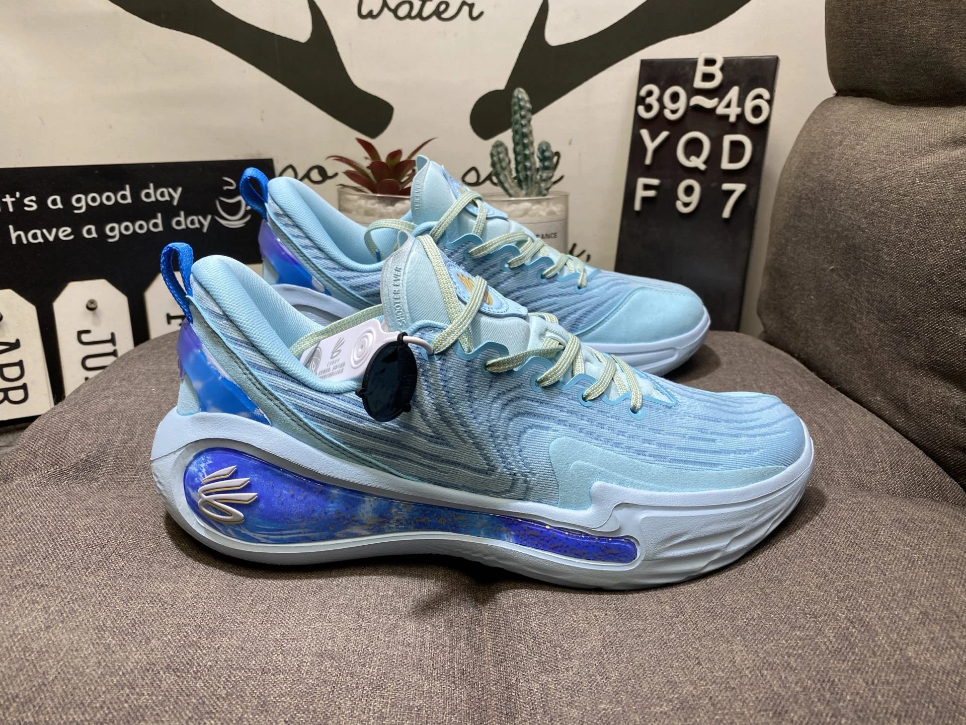 Curry HOVR Splash Basketball Shoes Ice Blue - Gallery Image 1 - Detailed View