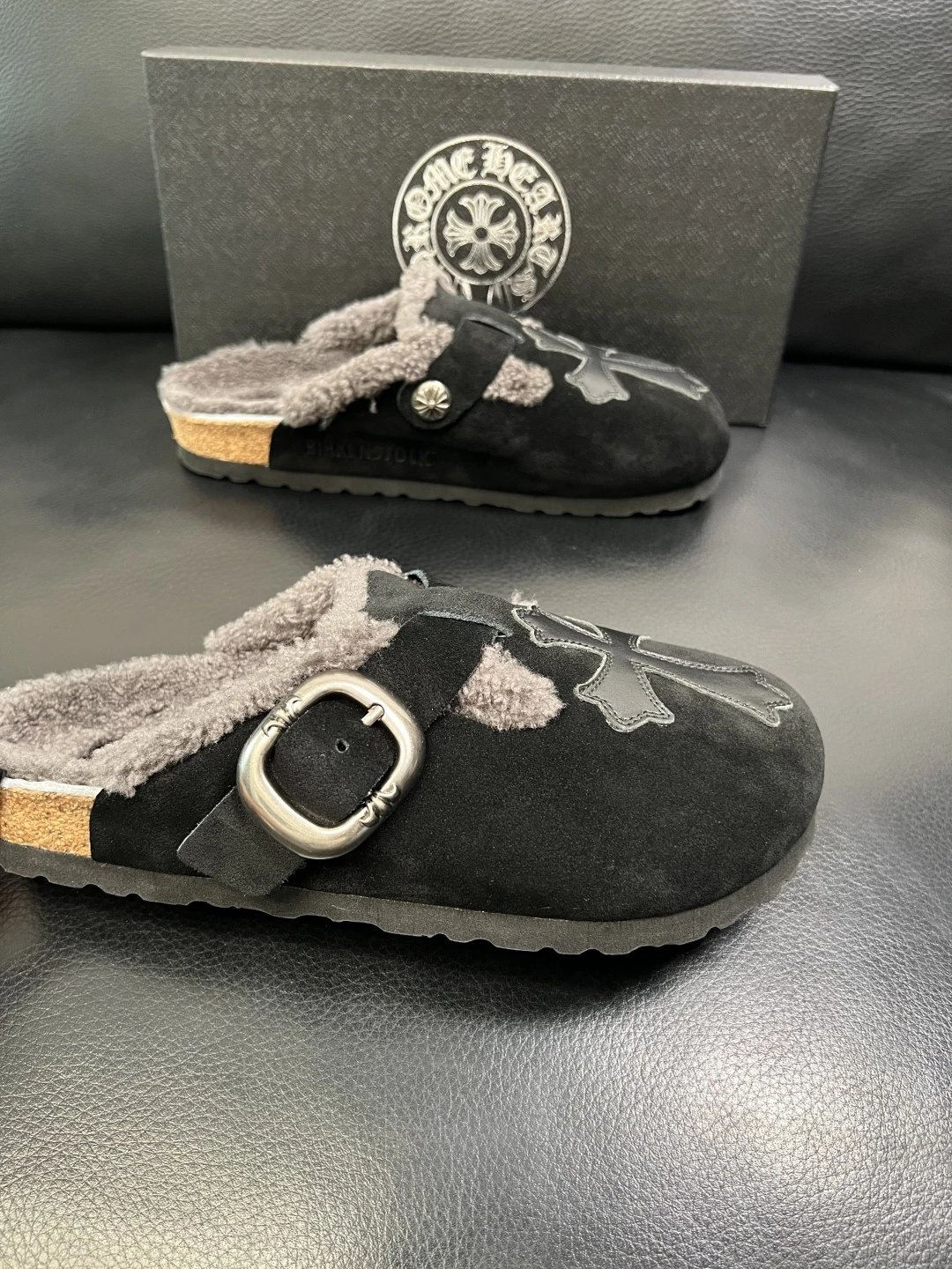 Luxury Suede Shearling Mules Obsidian Black - Gallery Image 6 - Detailed View