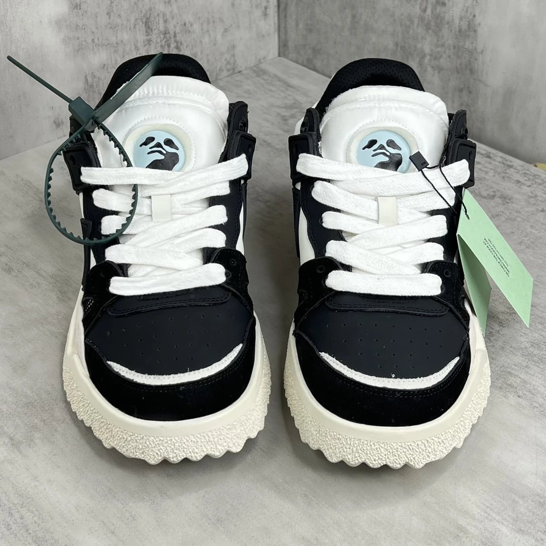 Low Top Leather Mesh Sneakers Retro Black Ivory - Gallery Image 4 - Detailed View