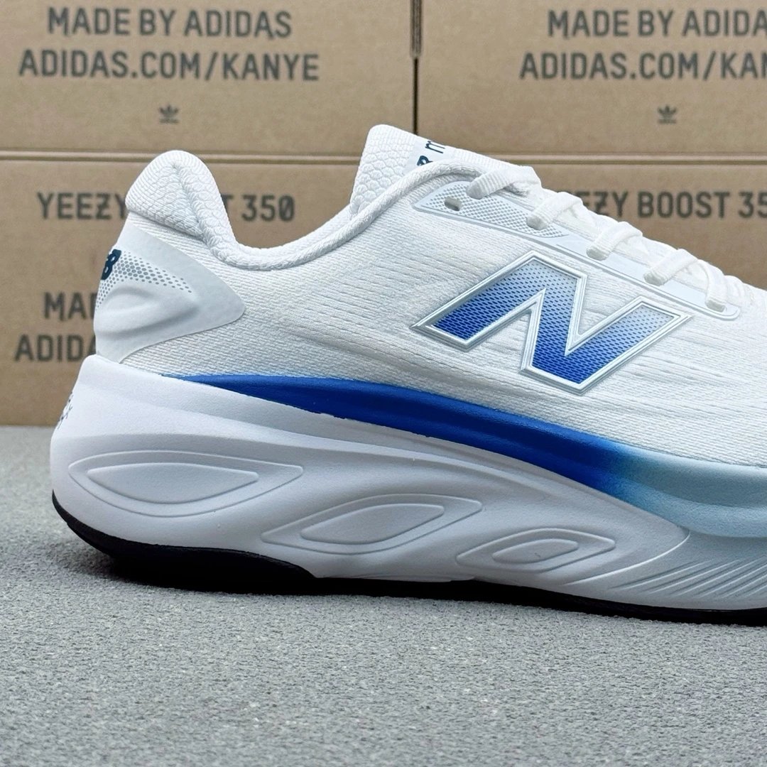 Lightweight Running Sneakers Azure - Gallery Image 8 - Detailed View