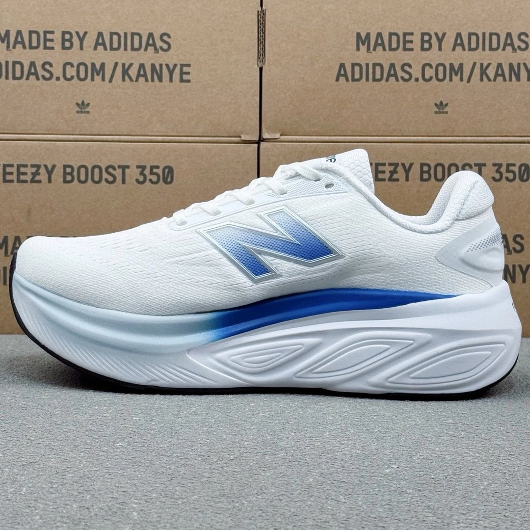 Lightweight Running Sneakers Azure - Gallery Image 4 - Detailed View