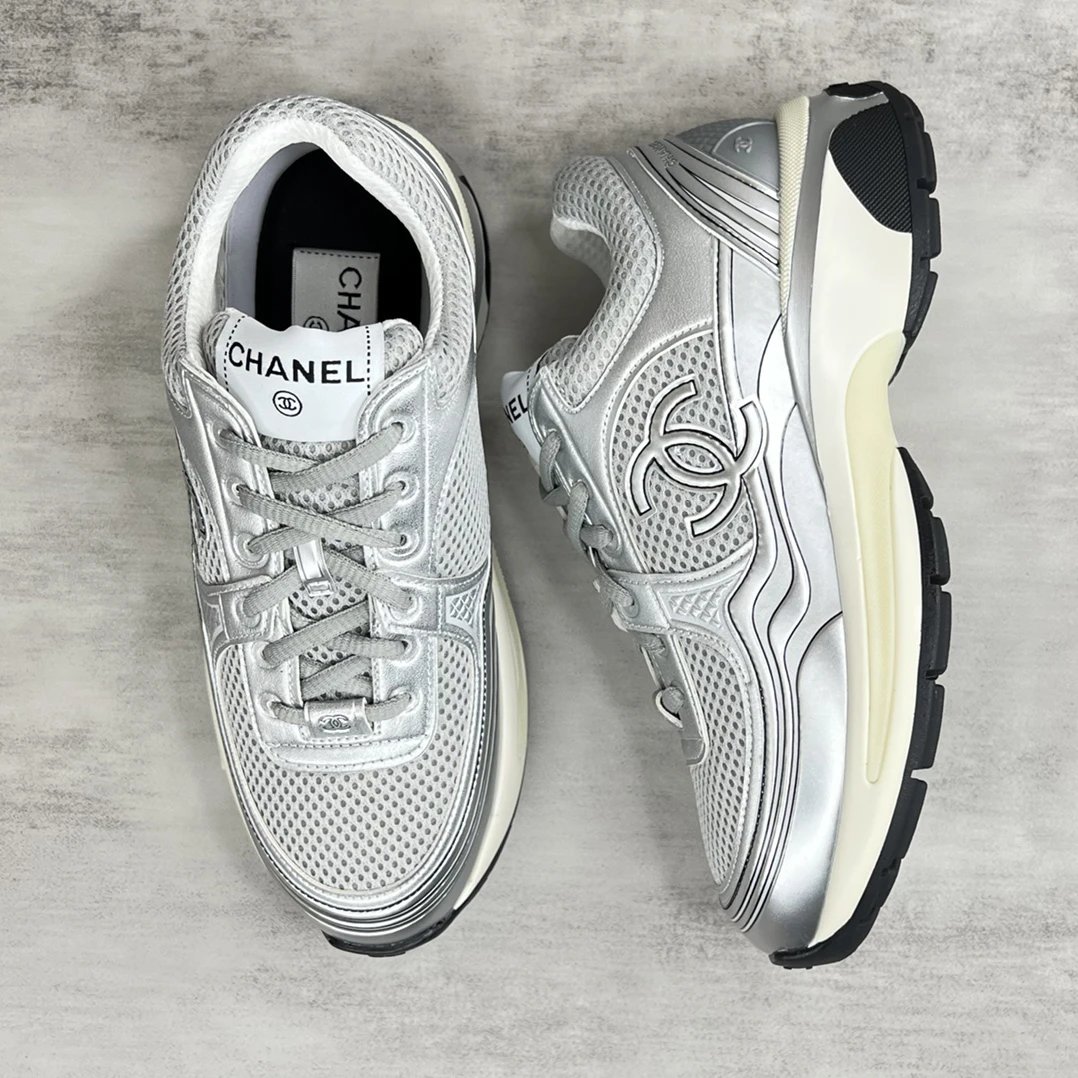 Resort Leather Mesh Sneakers Metallic Silver - Gallery Image 3 - Detailed View