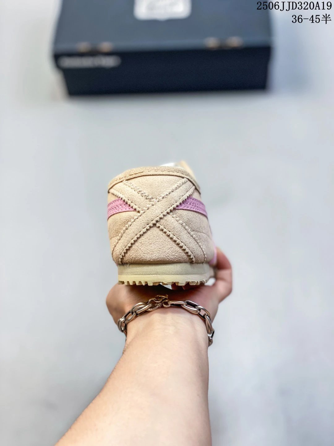 Asics Onitsuka Tiger Sneakers Beige Pink - Gallery Image 4 - Detailed View