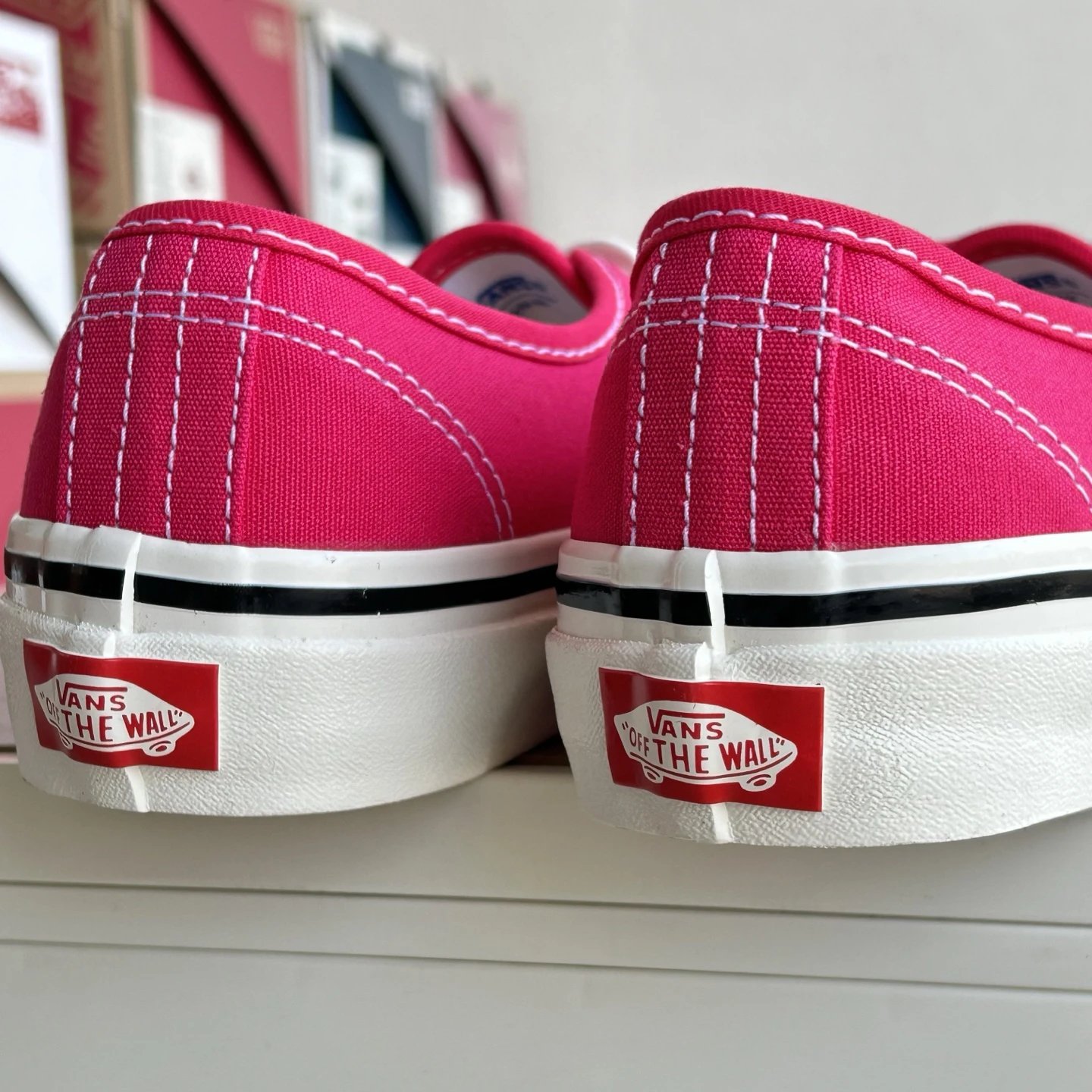 Authentic Canvas Low Top Sneakers Magenta - Gallery Image 6 - Detailed View