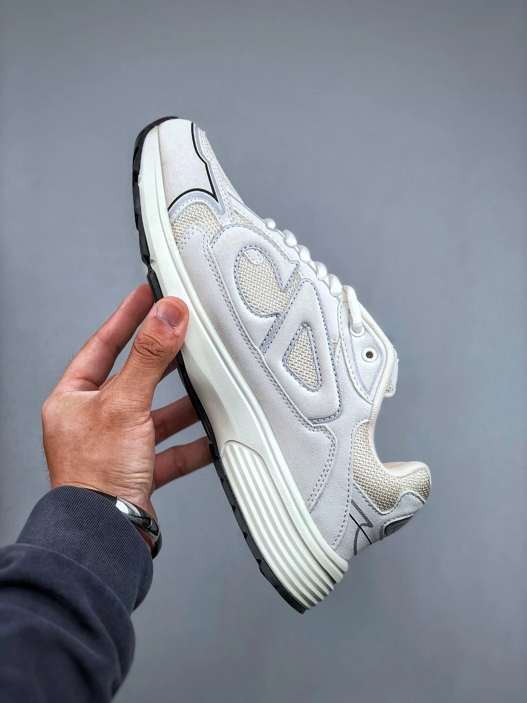 B30 Dad Sneakers Mesh Suede Cream - Gallery Image 3 - Detailed View