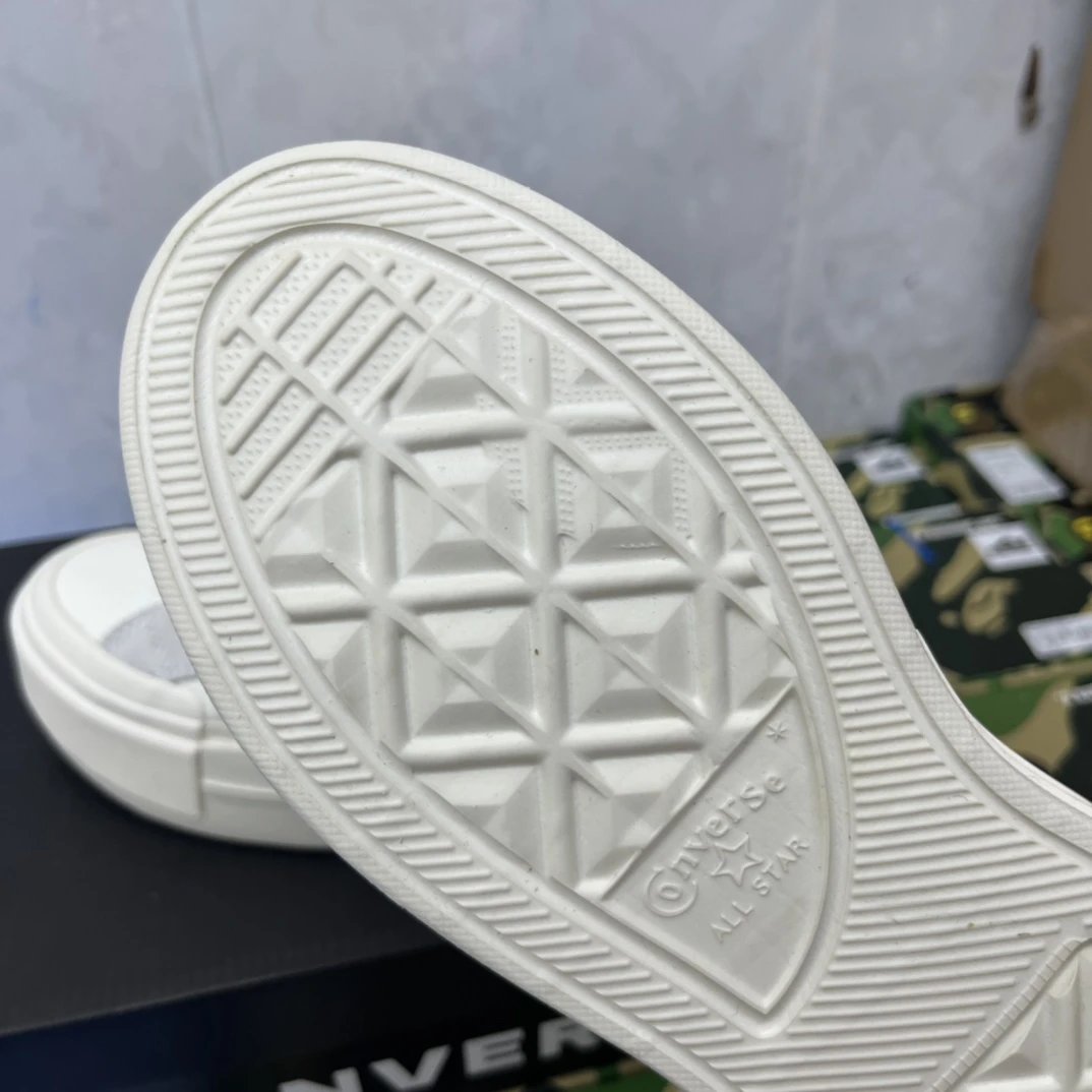 Chunky Canvas Platform Sneakers Ivory - Gallery Image 9 - Detailed View