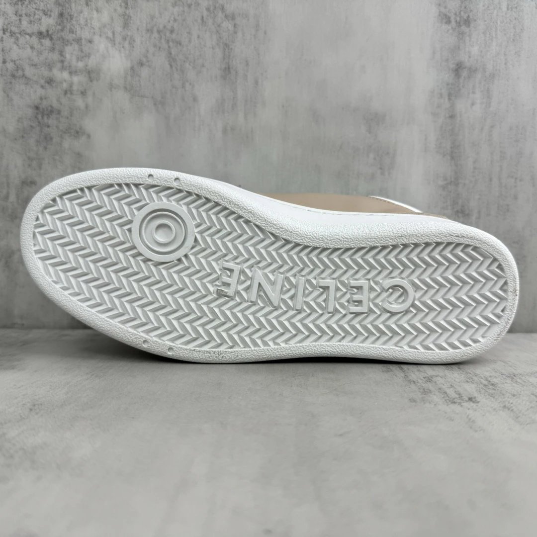 Retro Leather Runner Sneakers White Latte Beige - Gallery Image 8 - Detailed View