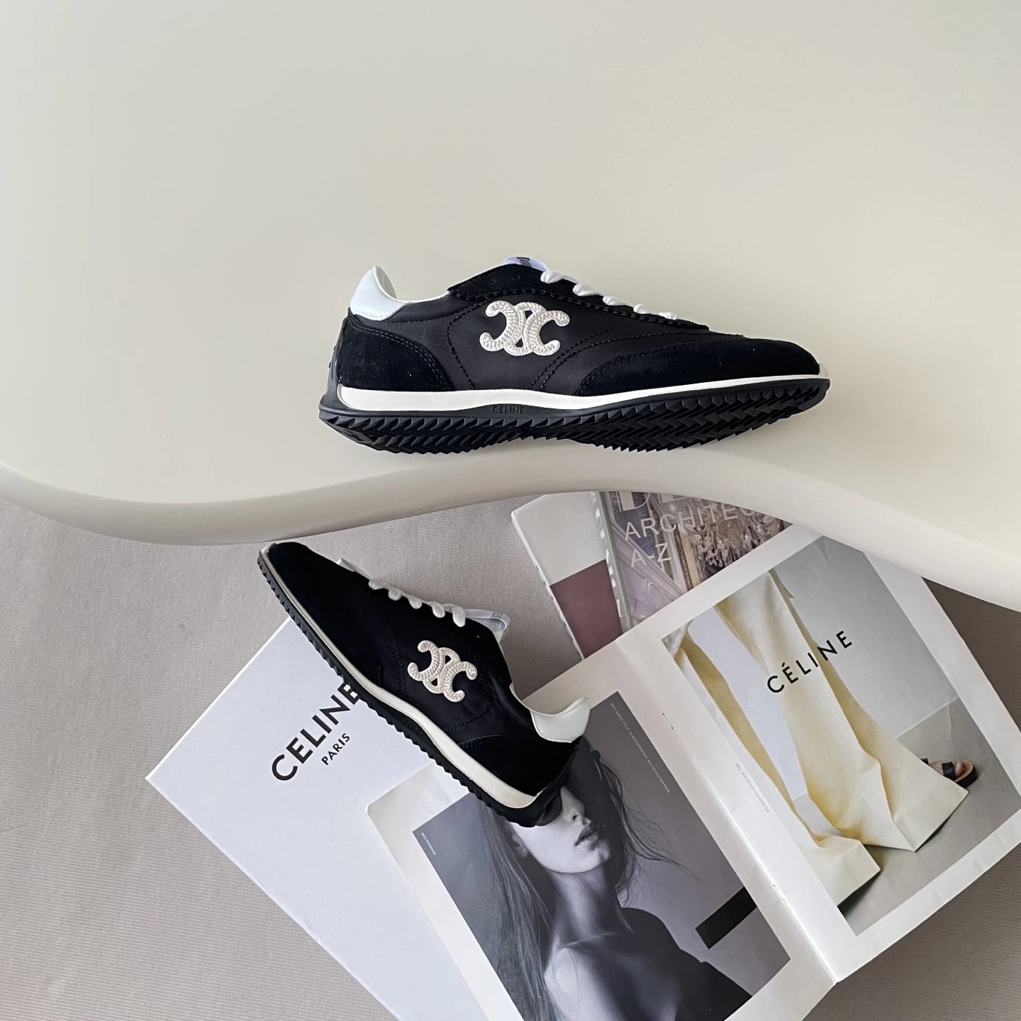 Vintage Racer Retro Trainers Suede Leather Black - Gallery Image 7 - Detailed View