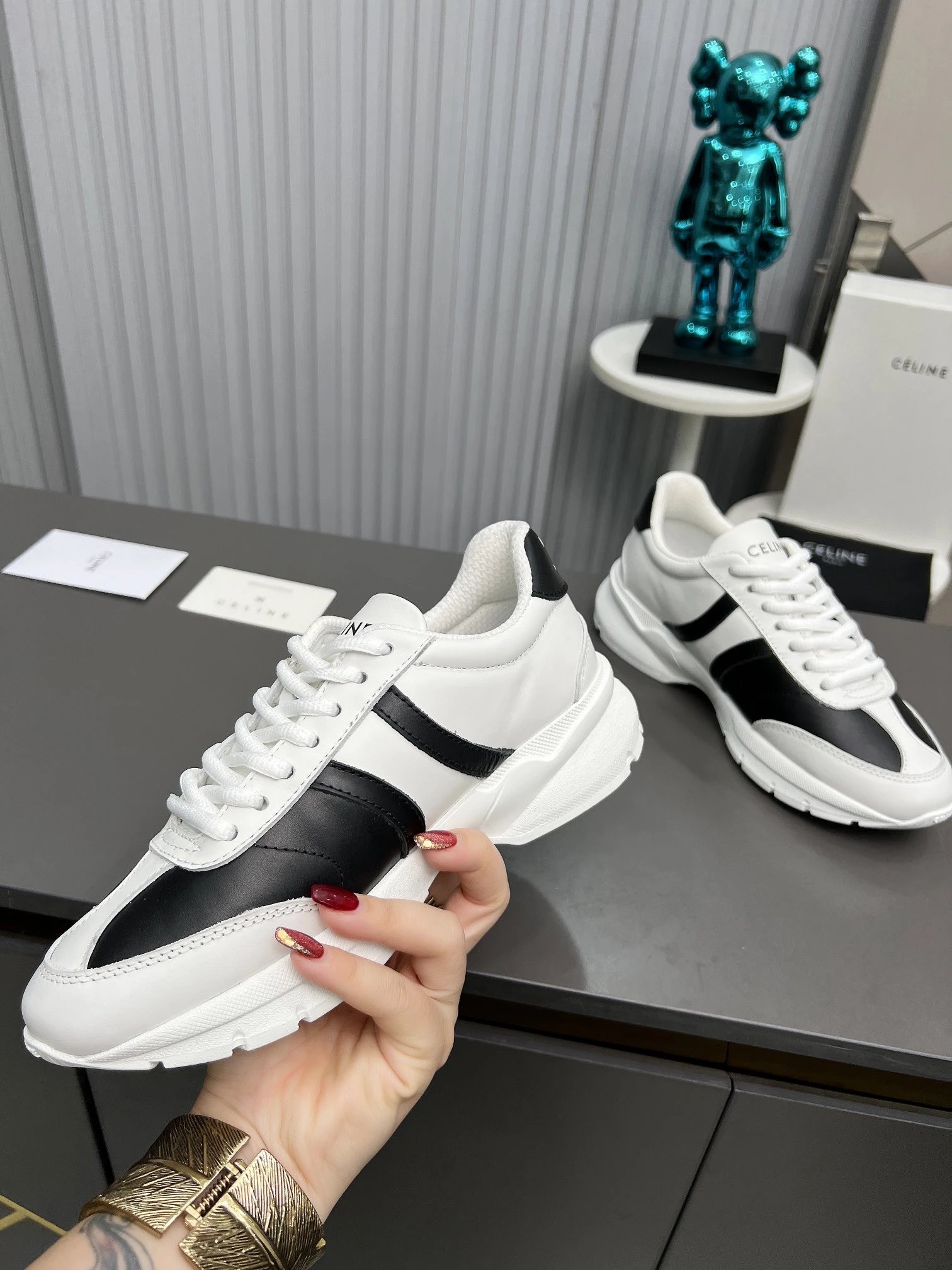 Chunky Dad Sneakers Leather Breathable Unisex Onyx White - Gallery Image 6 - Detailed View