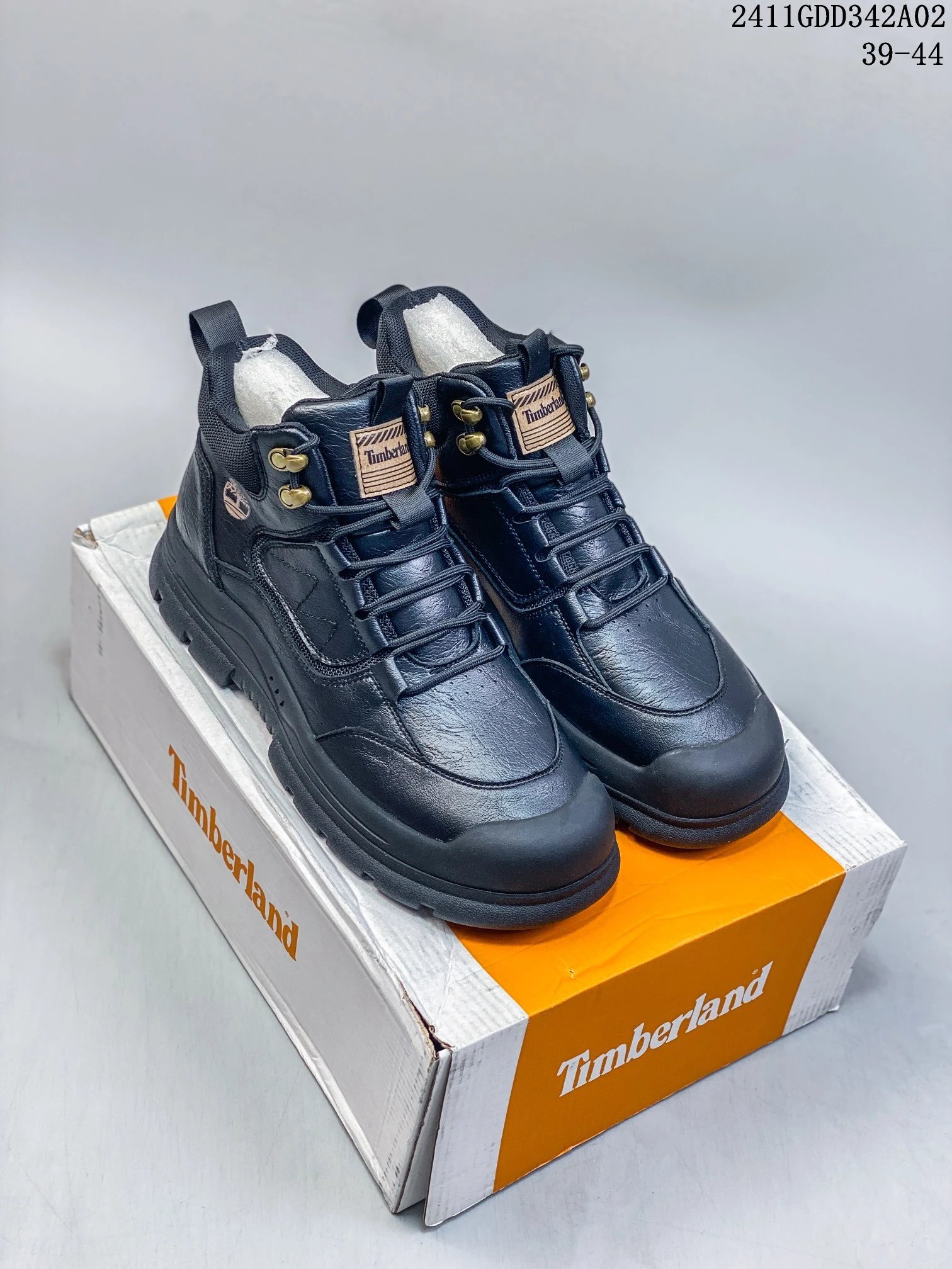 Leather Boots Waterproof Midnight - Gallery Image 6 - Detailed View