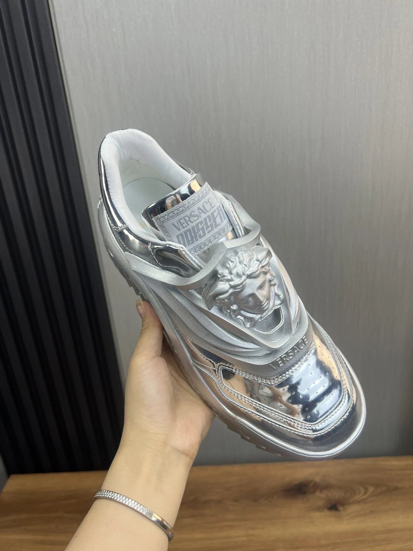 Luxury Leather Low Top Sneakers Metallic Silver - Gallery Image 7 - Detailed View