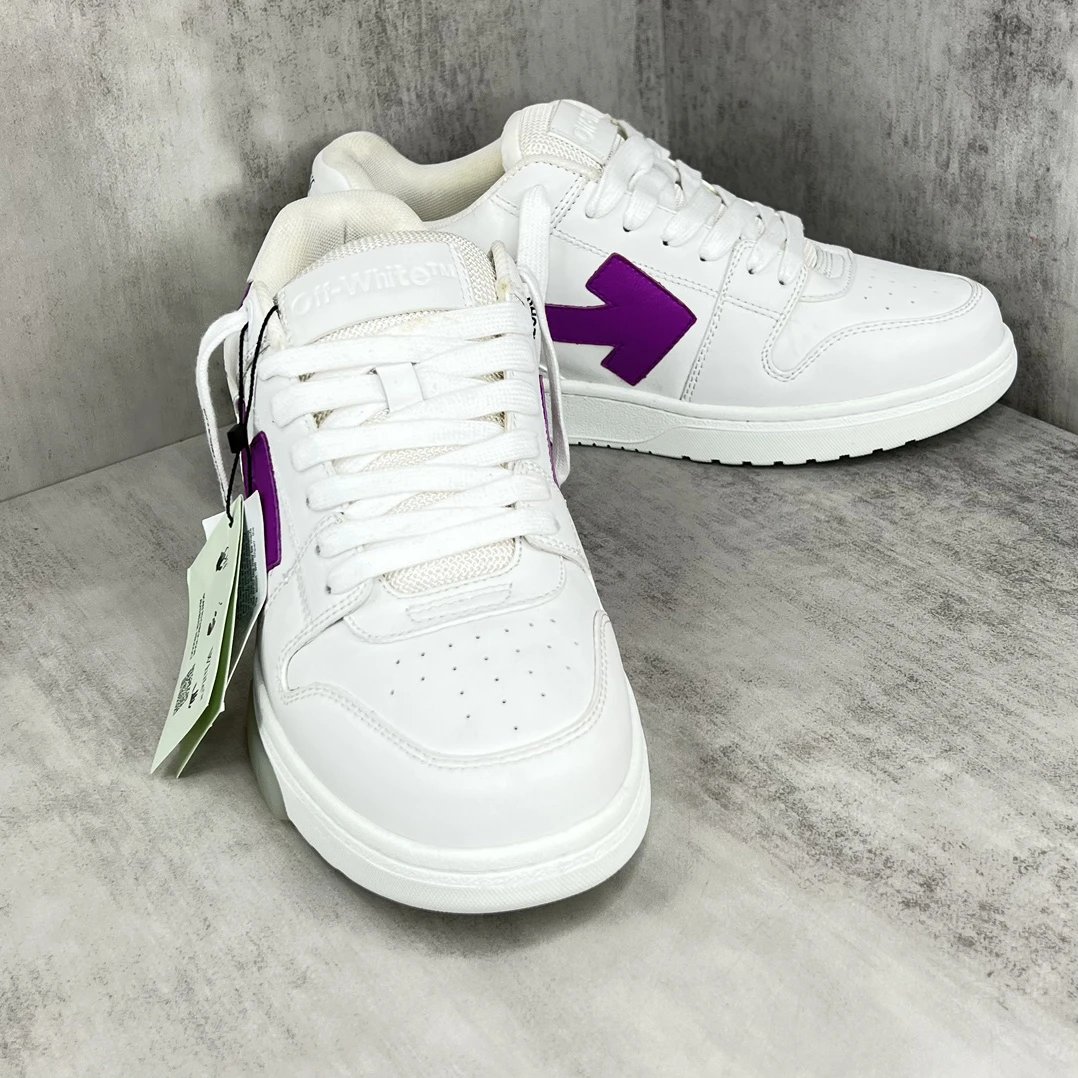 Low Top Leather Sneakers with Arrow Design in Orchid Purple - Gallery Image 2 - Detailed View