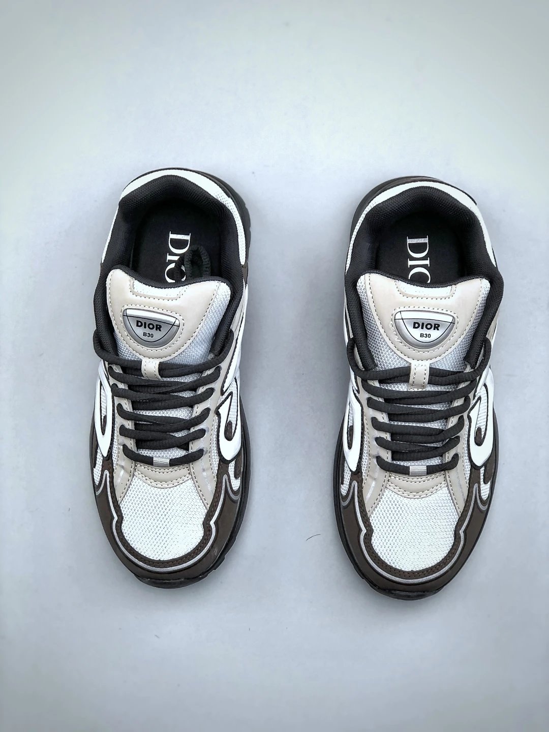 Dad Sneakers Suede Ebony - Gallery Image 5 - Detailed View