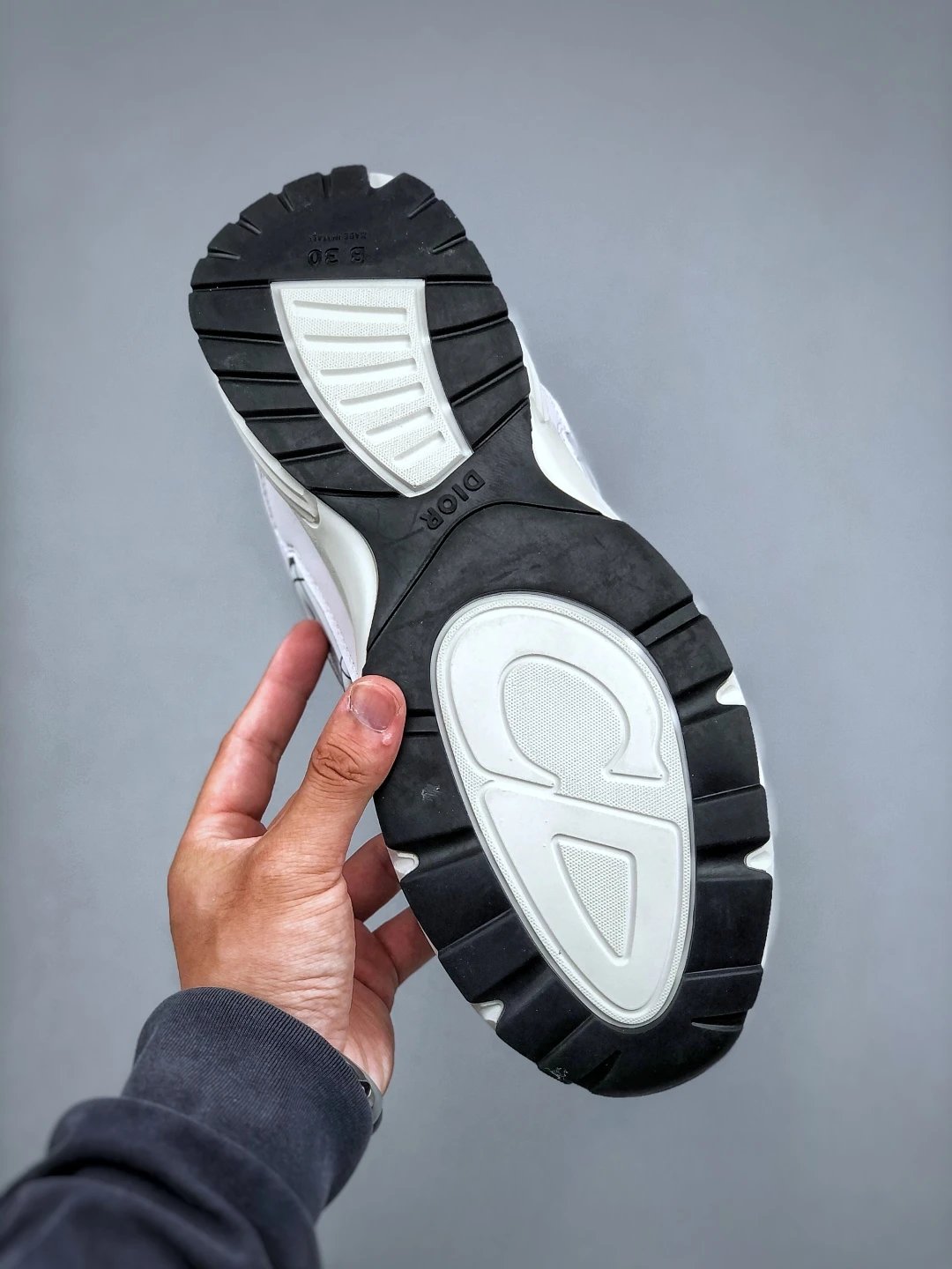 B30 Dad Sneakers Mesh Leather Retro Grey - Gallery Image 8 - Detailed View