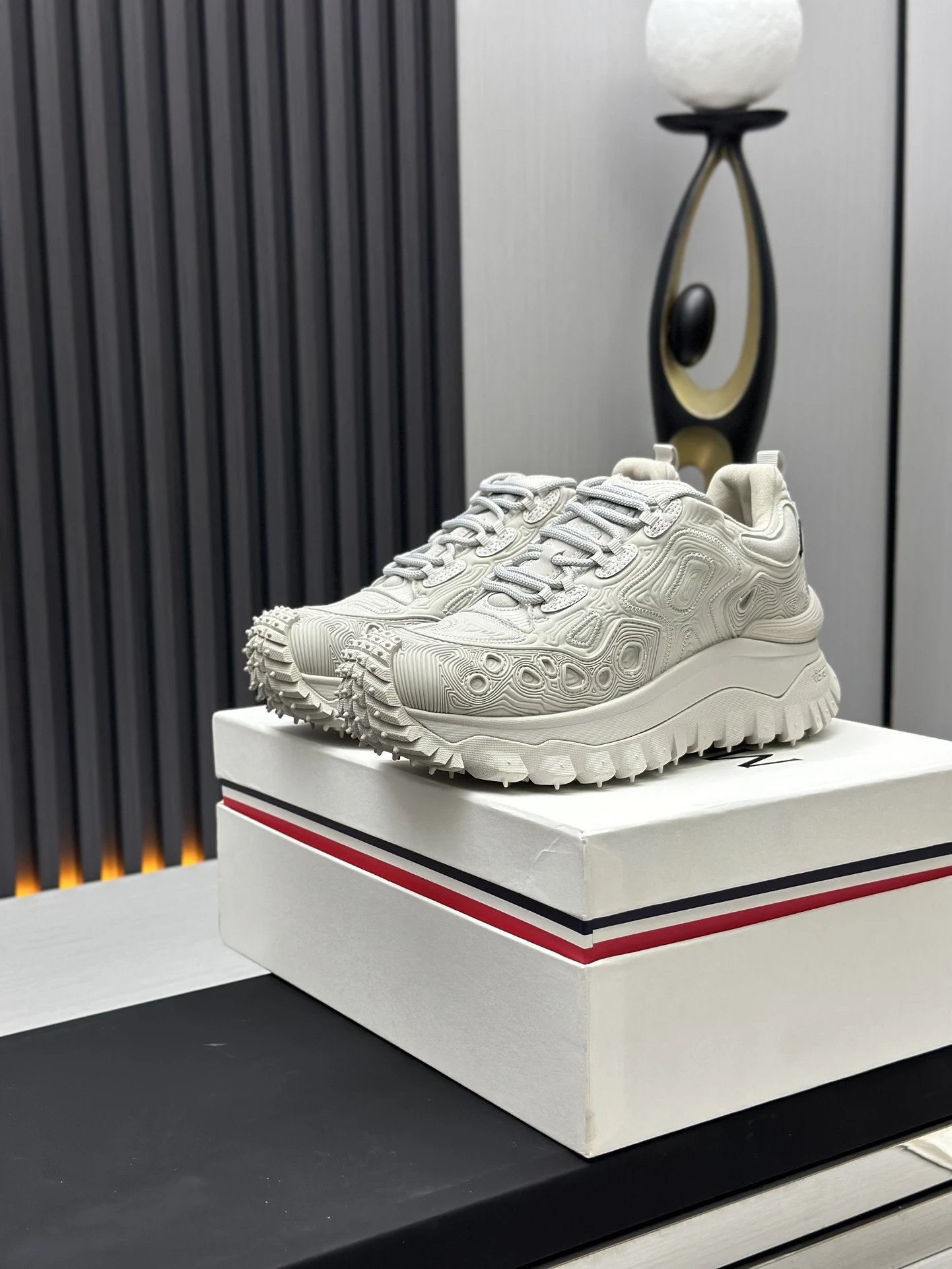 Moncler Trailgrip GTX Hiking Shoes White - Gallery Image 2 - Detailed View
