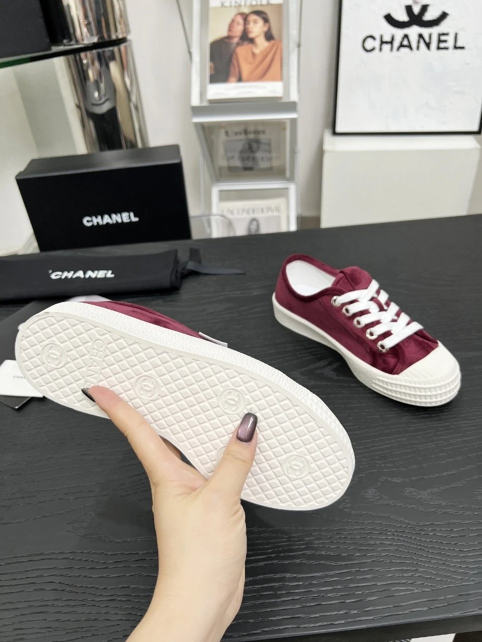 Chanel Vintage Burgundy Sneakers - Gallery Image 5 - Detailed View