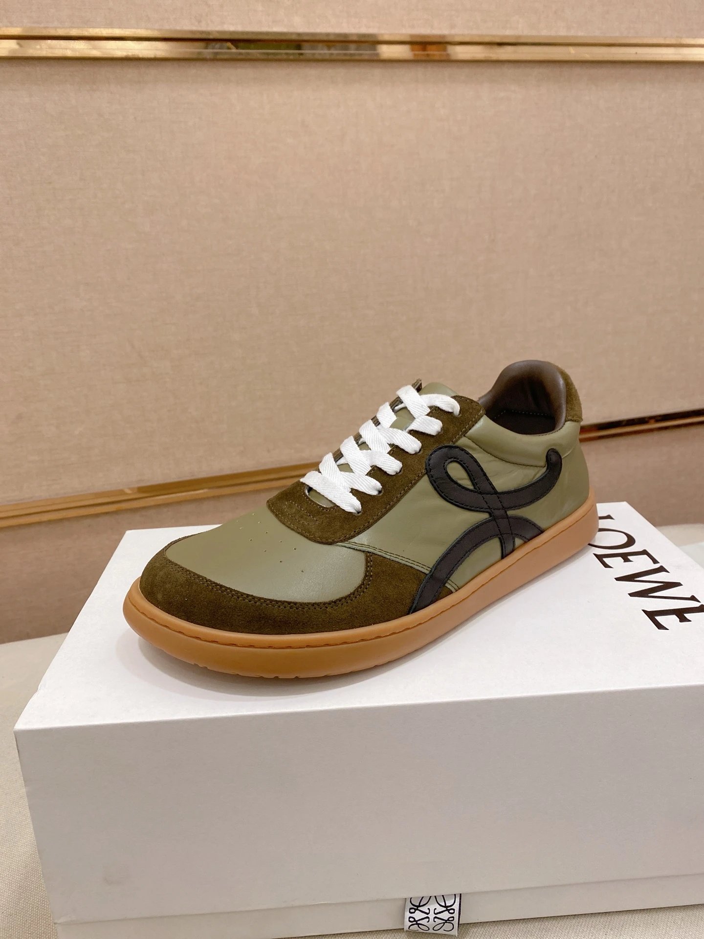 Loewe Green Leather Sneakers Black Accent - Gallery Image 1 - Detailed View