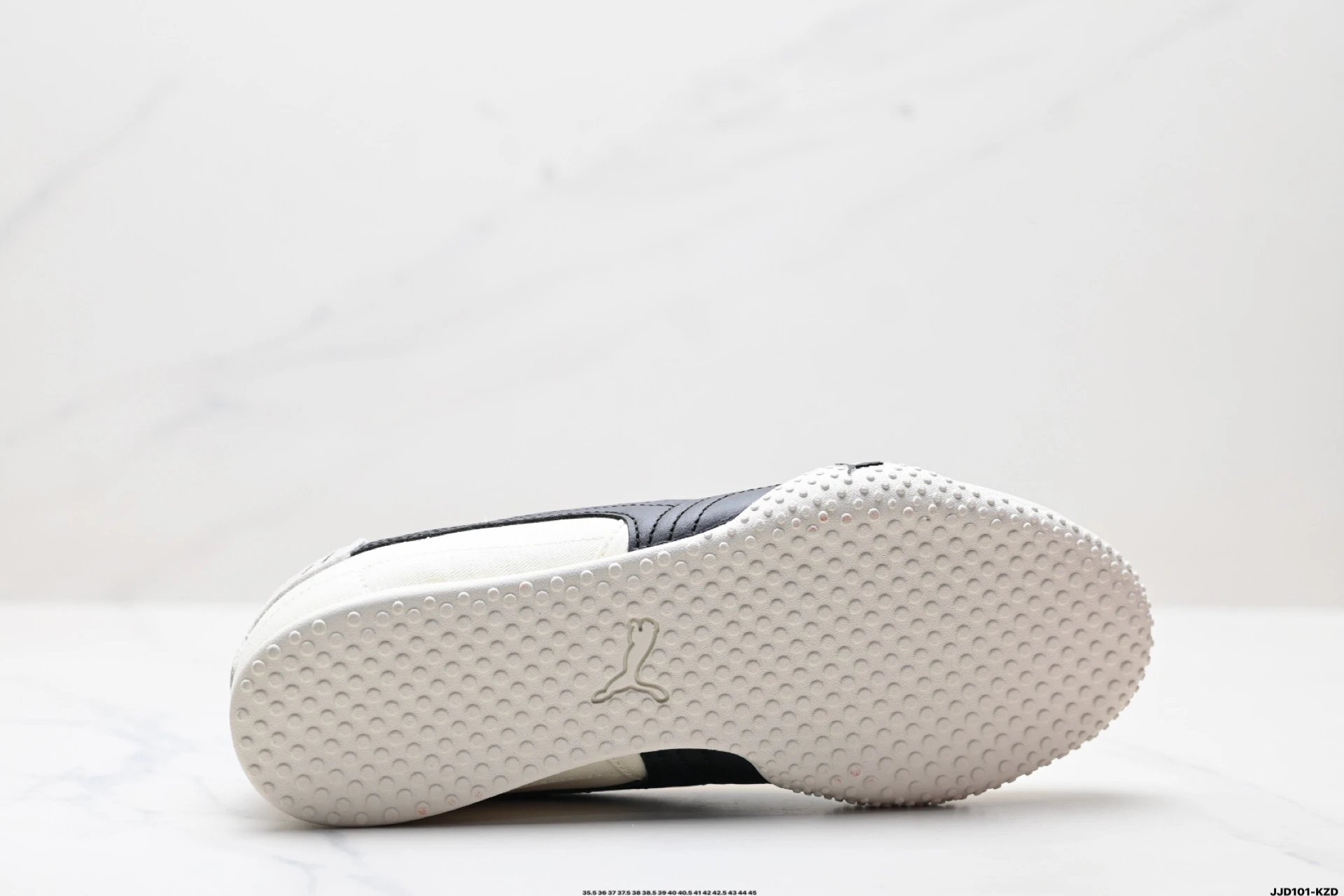 PUMA Bella UT Sneakers White Black - Gallery Image 9 - Detailed View