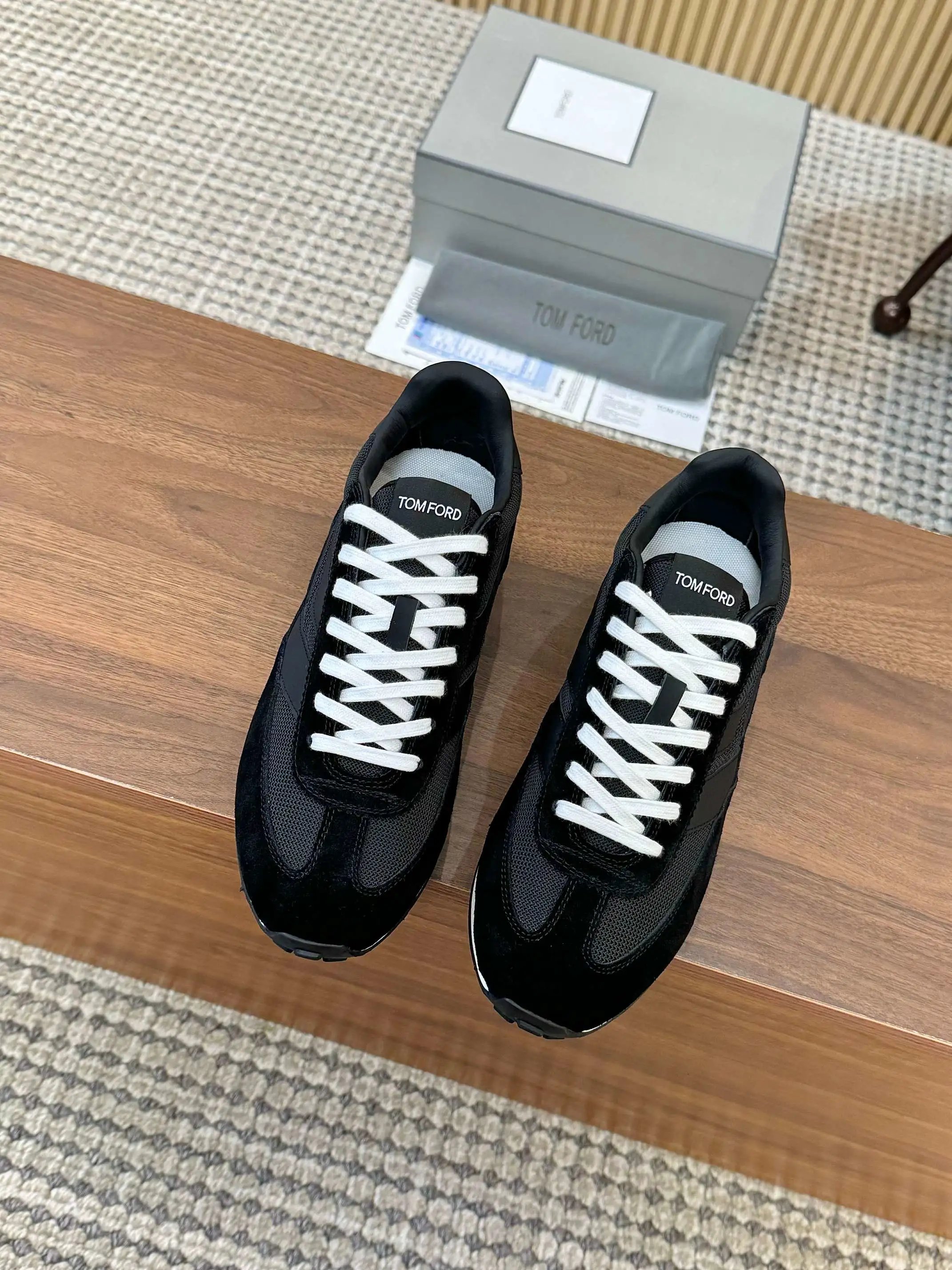 Vintage Suede Mesh Sneakers Onyx Black - Gallery Image 9 - Detailed View