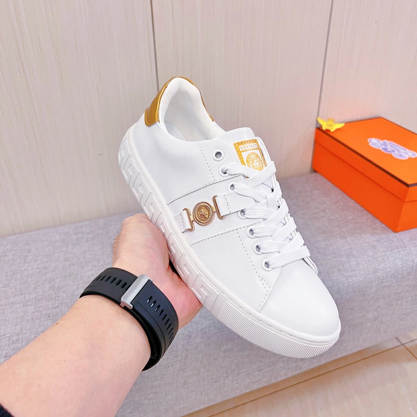 Luxury Leather Sneakers Gold White - Gallery Image 6 - Detailed View