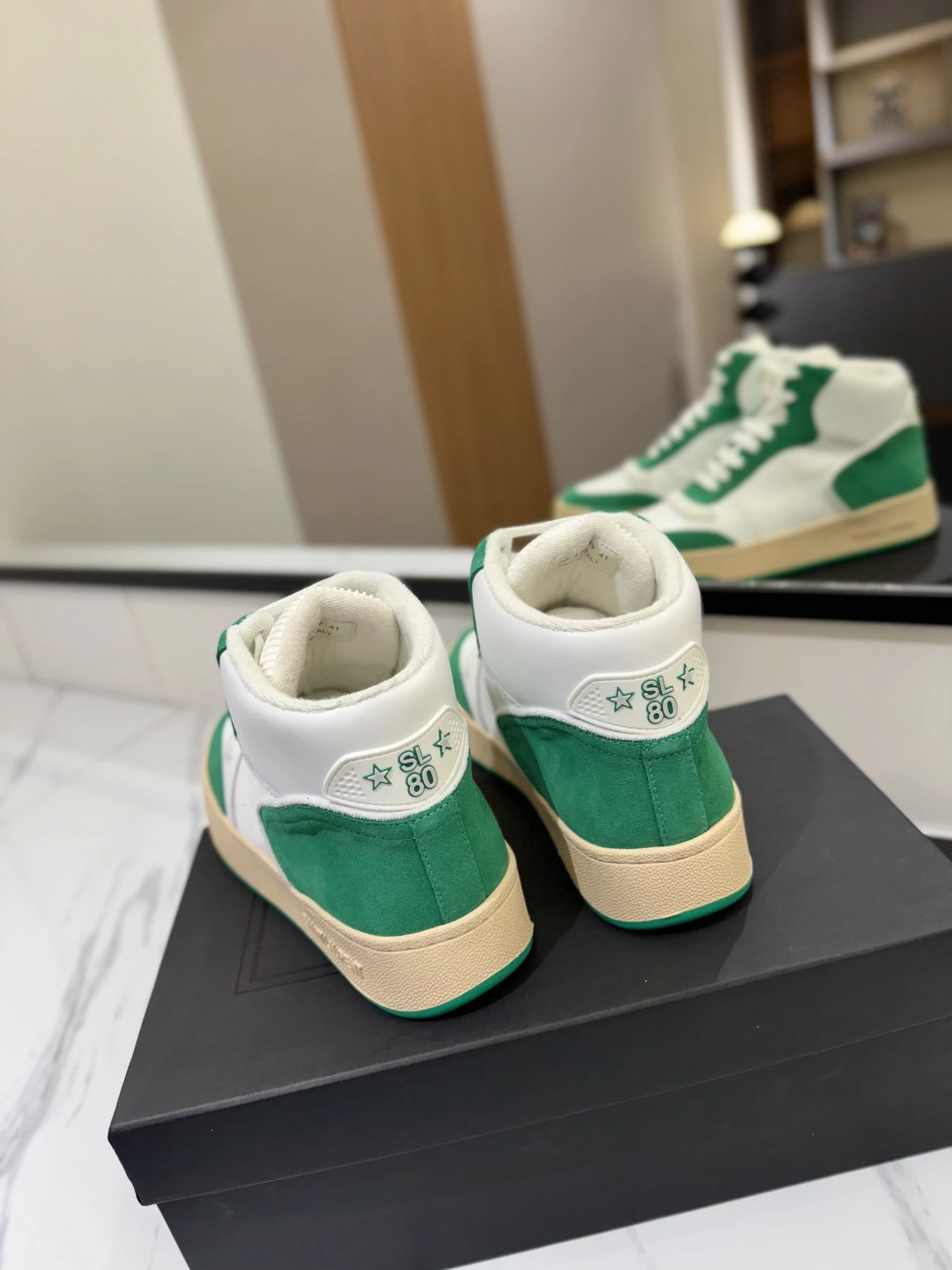 YSL SL61 Sneakers Green - Gallery Image 6 - Detailed View
