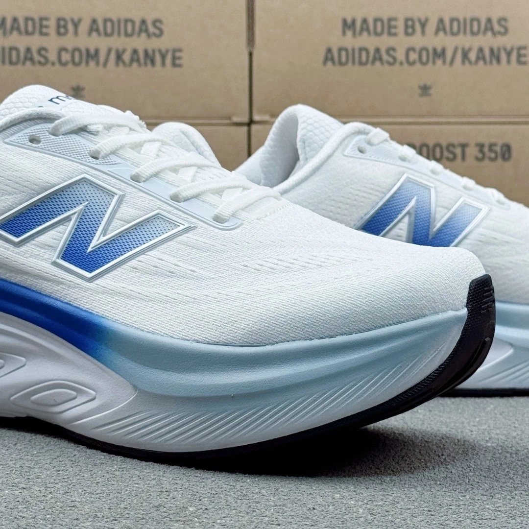 Lightweight Running Sneakers Azure - Gallery Image 7 - Detailed View