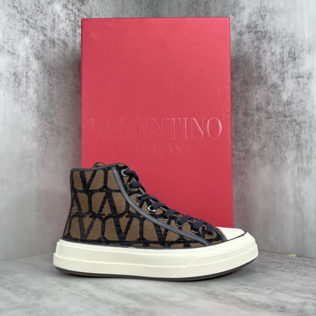 High Top Canvas Sneakers Espresso Brown - Gallery Image 1 - Detailed View