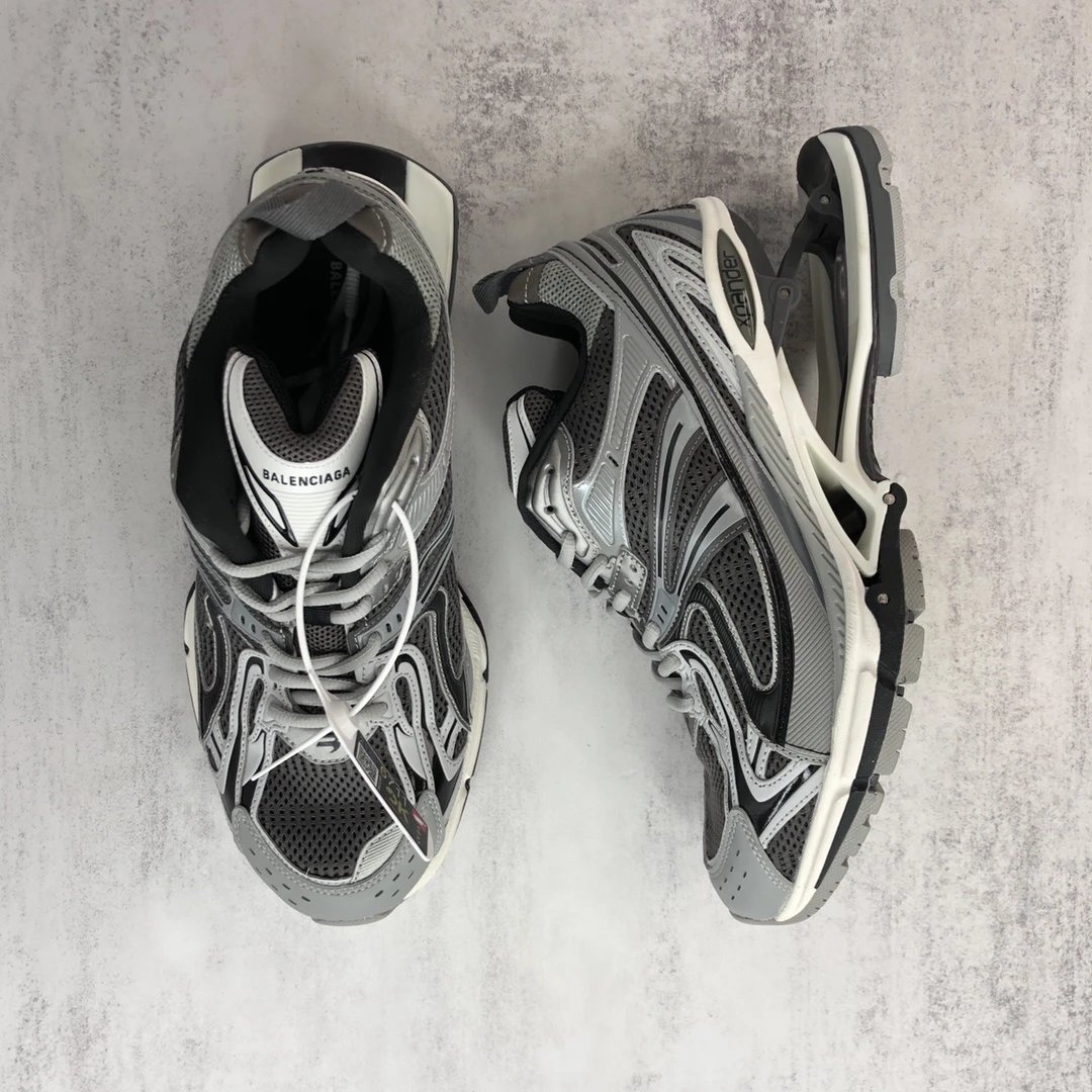 X-Pander Mesh Running Dad Sneakers Metallic Grey - Gallery Image 3 - Detailed View