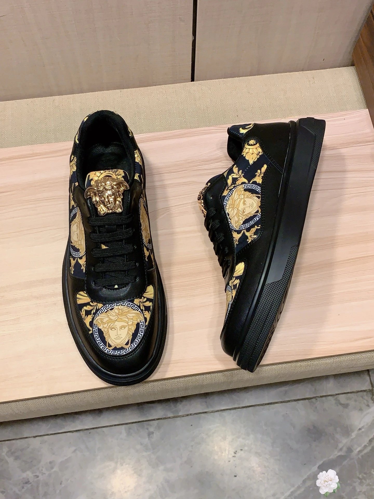 Baroque Leather Low Top Sneakers Black Gold - Gallery Image 4 - Detailed View
