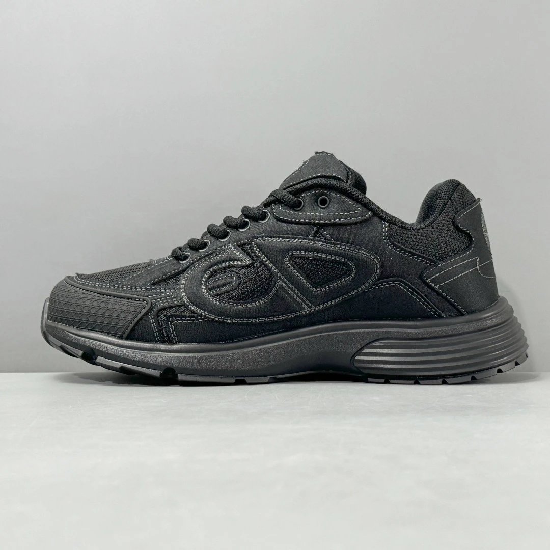 Casual Low-Top Sneakers Onyx Black - Gallery Image 2 - Detailed View