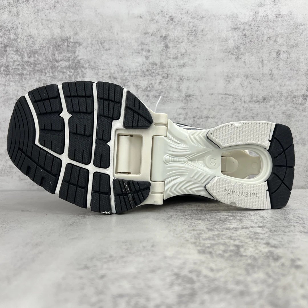 Retro Mesh Nylon X-Pander Sneakers with Spring Heel Ivory Black - Gallery Image 8 - Detailed View