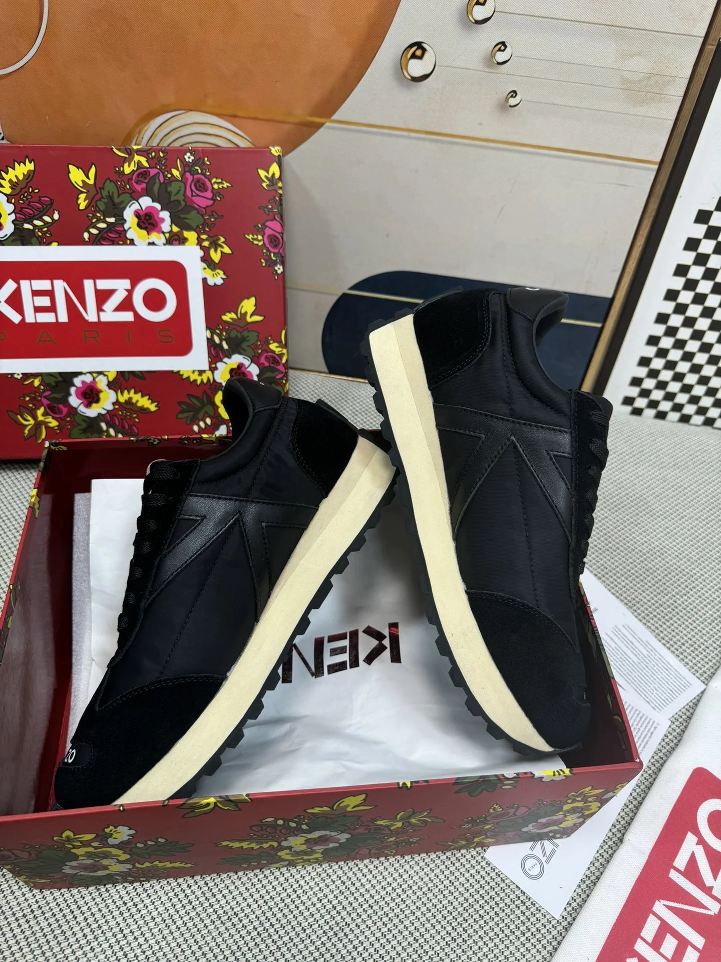 Kenzo Casual Sneakers Black - Gallery Image 4 - Detailed View
