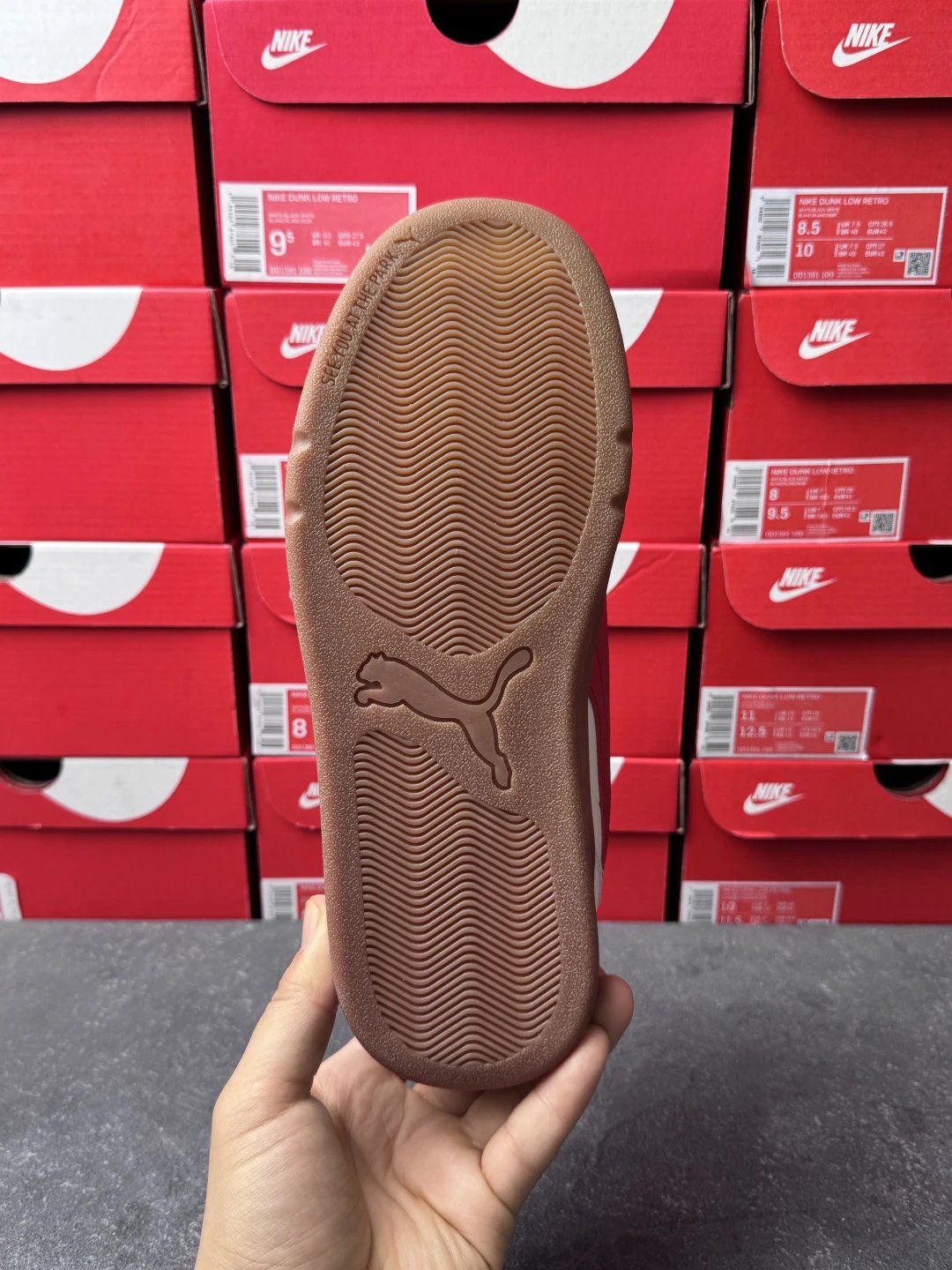 Puma Bread Sneakers White Red - Gallery Image 8 - Detailed View