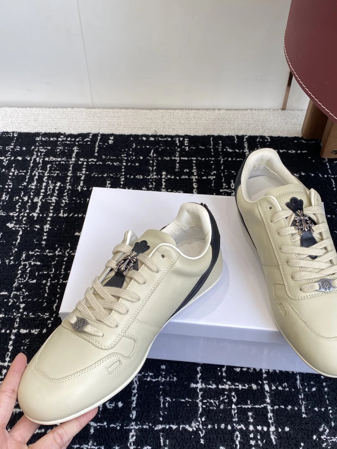 Vintage Leather Trainer Sneakers Cream Ivory - Gallery Image 6 - Detailed View