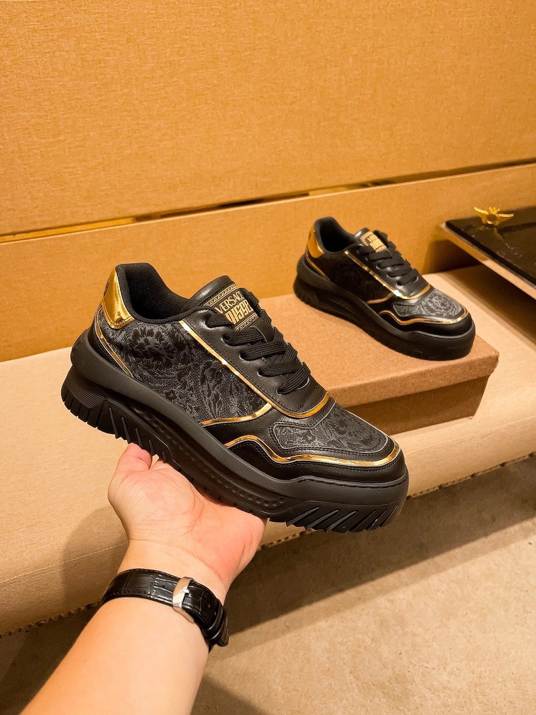 Luxury Leather Sneakers Black Gold - Gallery Image 3 - Detailed View