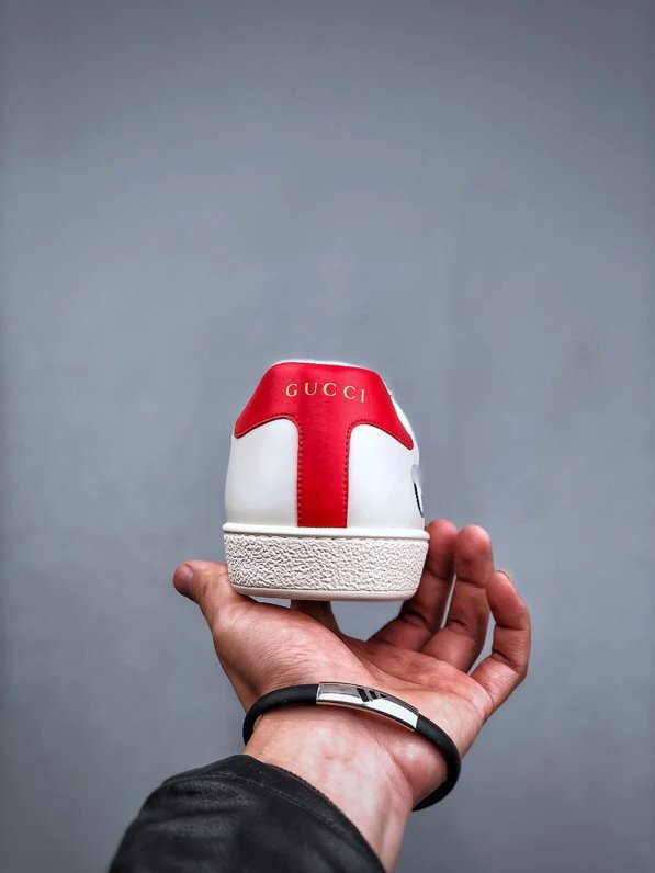 Gucci Bee White Red Sneakers Embroidered GUCCI - Gallery Image 7 - Detailed View