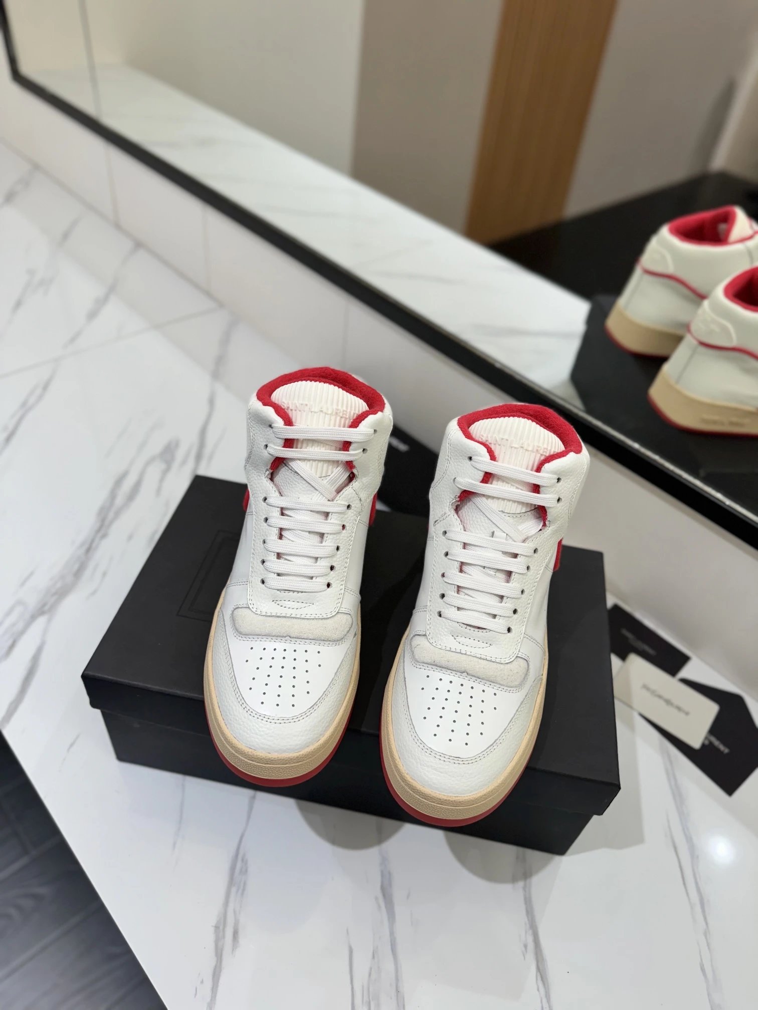 Saint Laurent SL61 Sneakers White Red - Gallery Image 3 - Detailed View