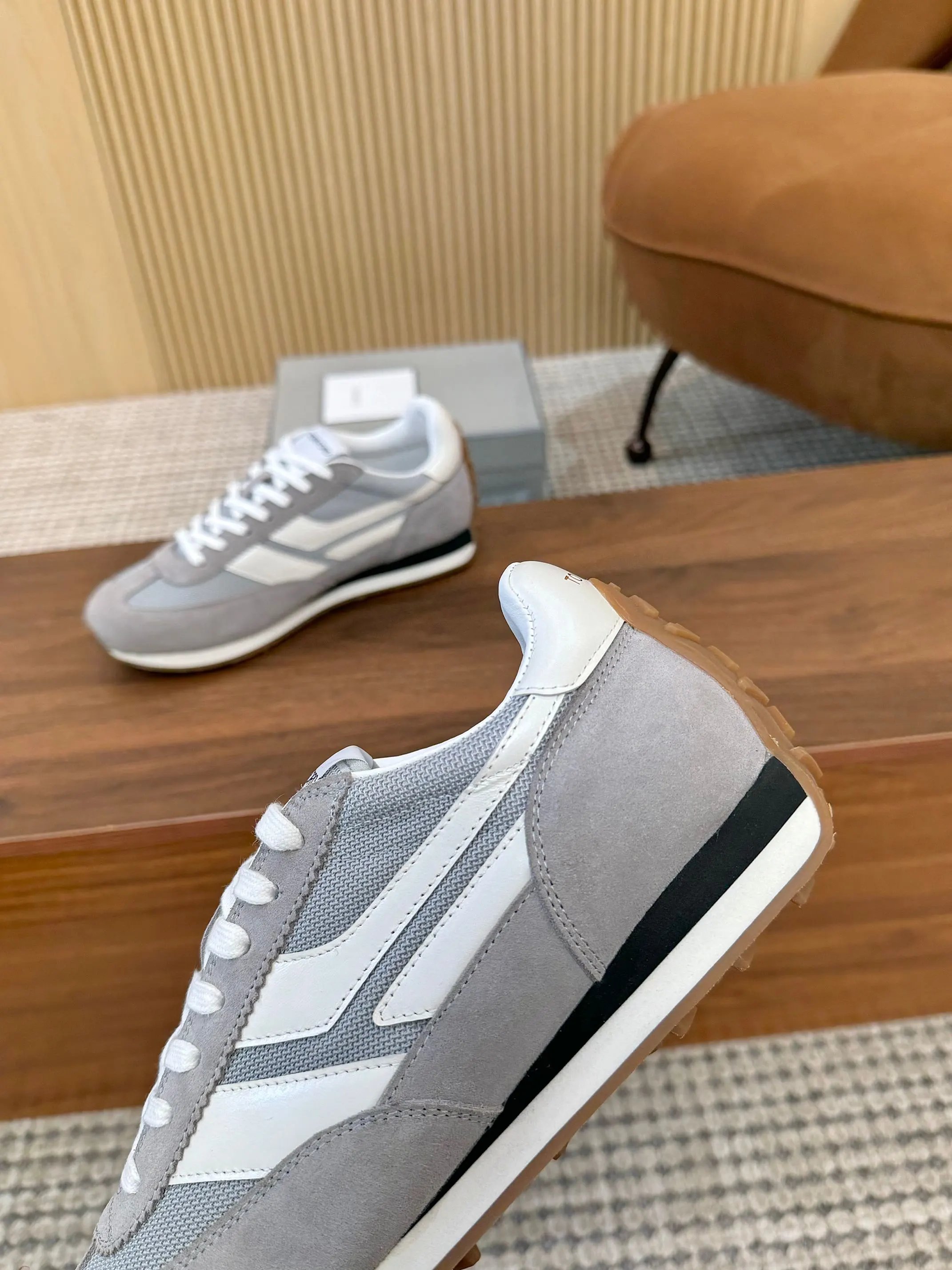 Retro Suede Mesh Low Top Sneakers Ash Grey - Gallery Image 9 - Detailed View