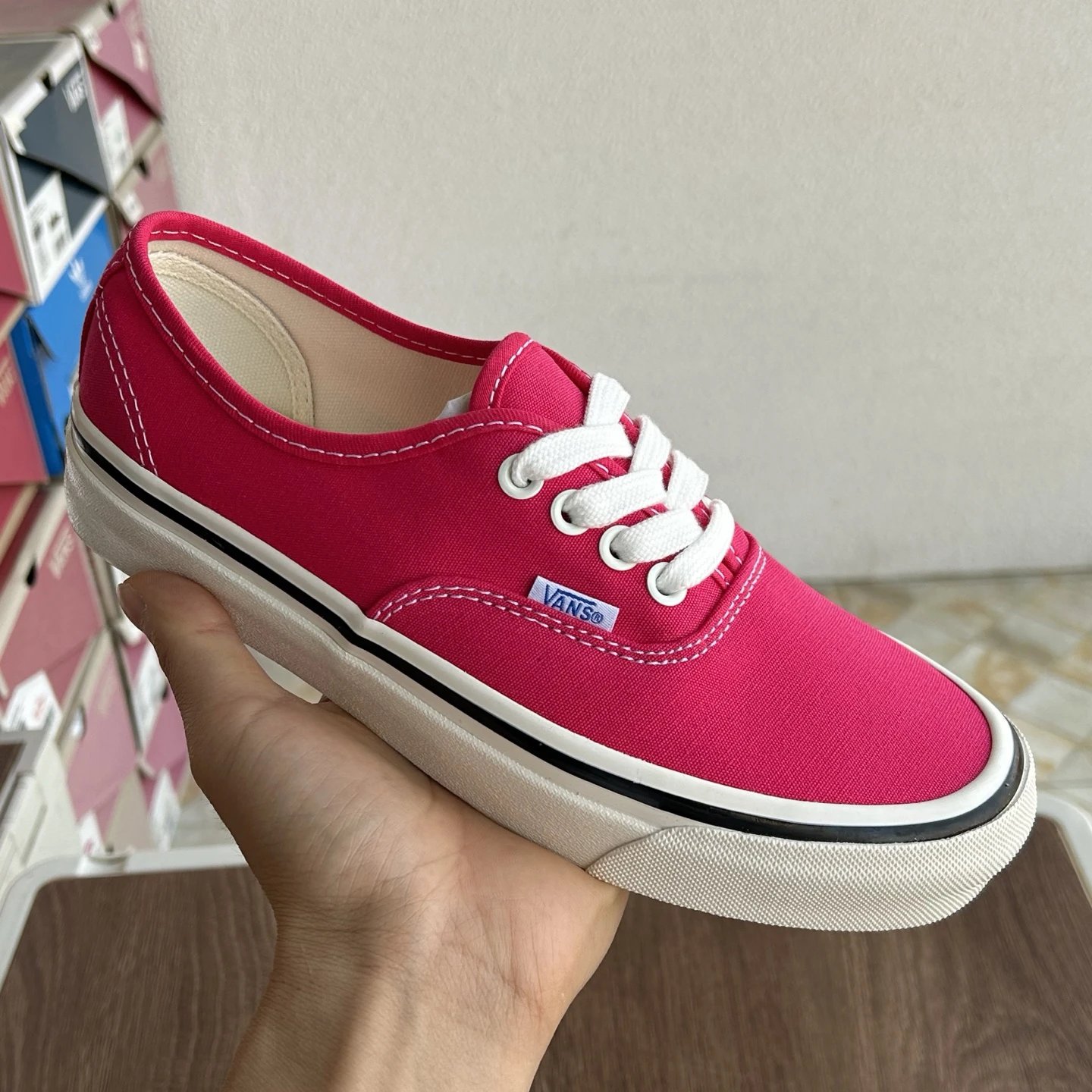 Authentic Canvas Low Top Sneakers Magenta - Gallery Image 7 - Detailed View