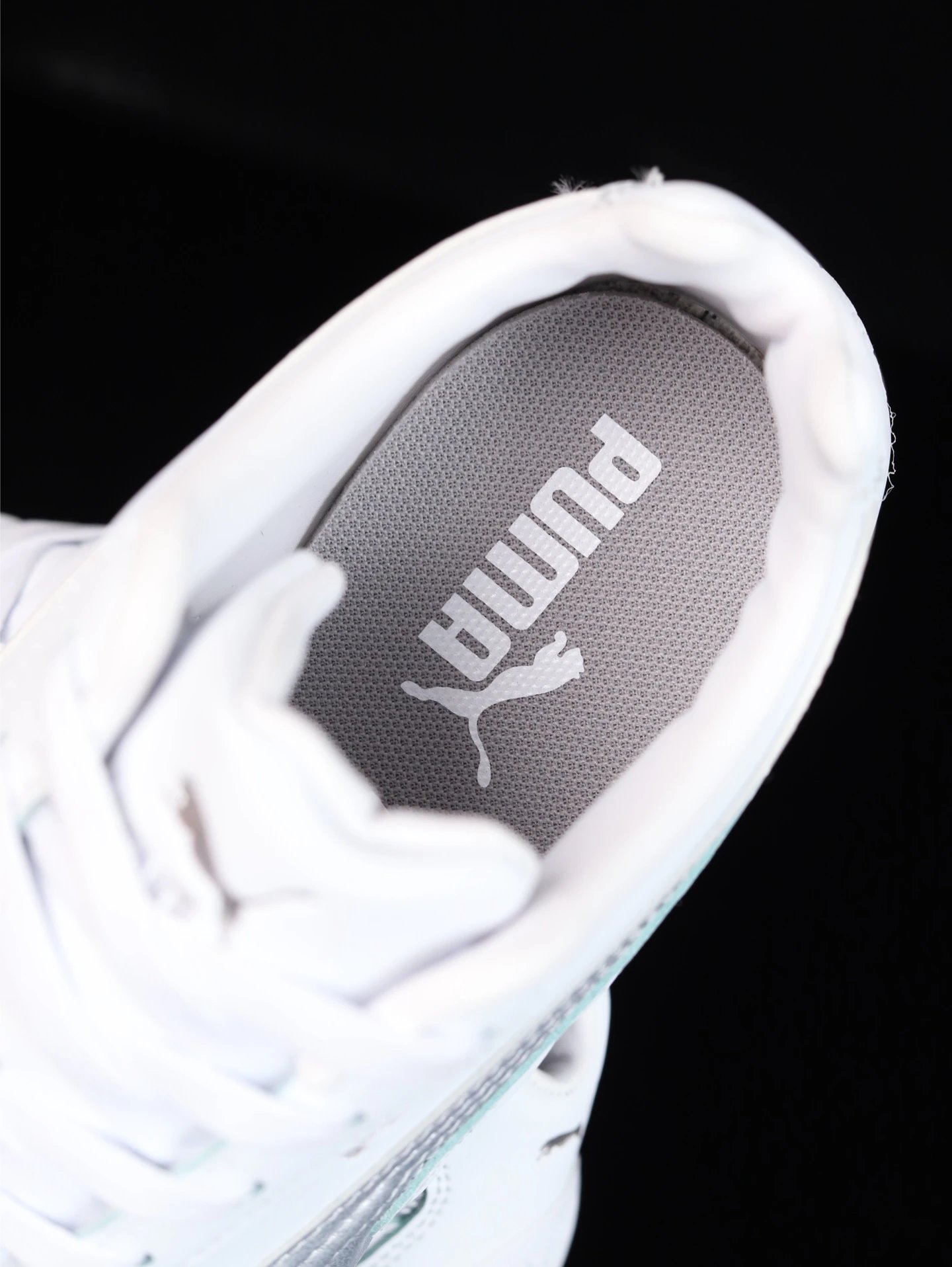 Puma Roma M Motorsport Sneakers White Silver - Gallery Image 5 - Detailed View