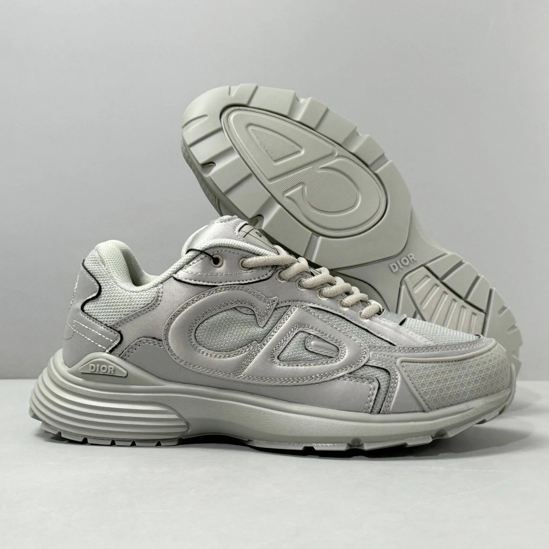 Mesh Runner Sneakers Beige - Gallery Image 4 - Detailed View