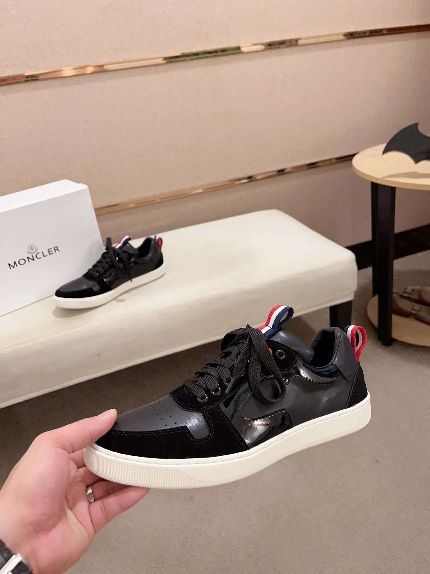 Moncler Lunarove Black Sneakers White sole - Gallery Image 3 - Detailed View