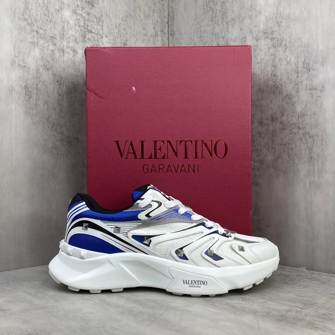 Chunky Leather Running Sneakers White Sapphire - Gallery Image 1 - Detailed View